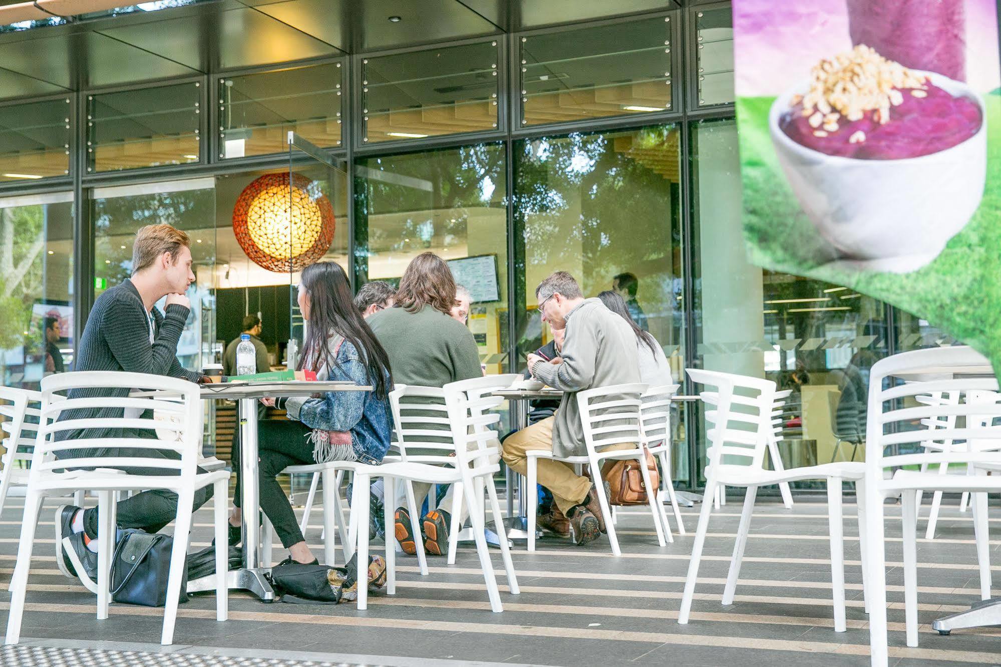 Racecourse Space Pop Up Randwick Extérieur photo