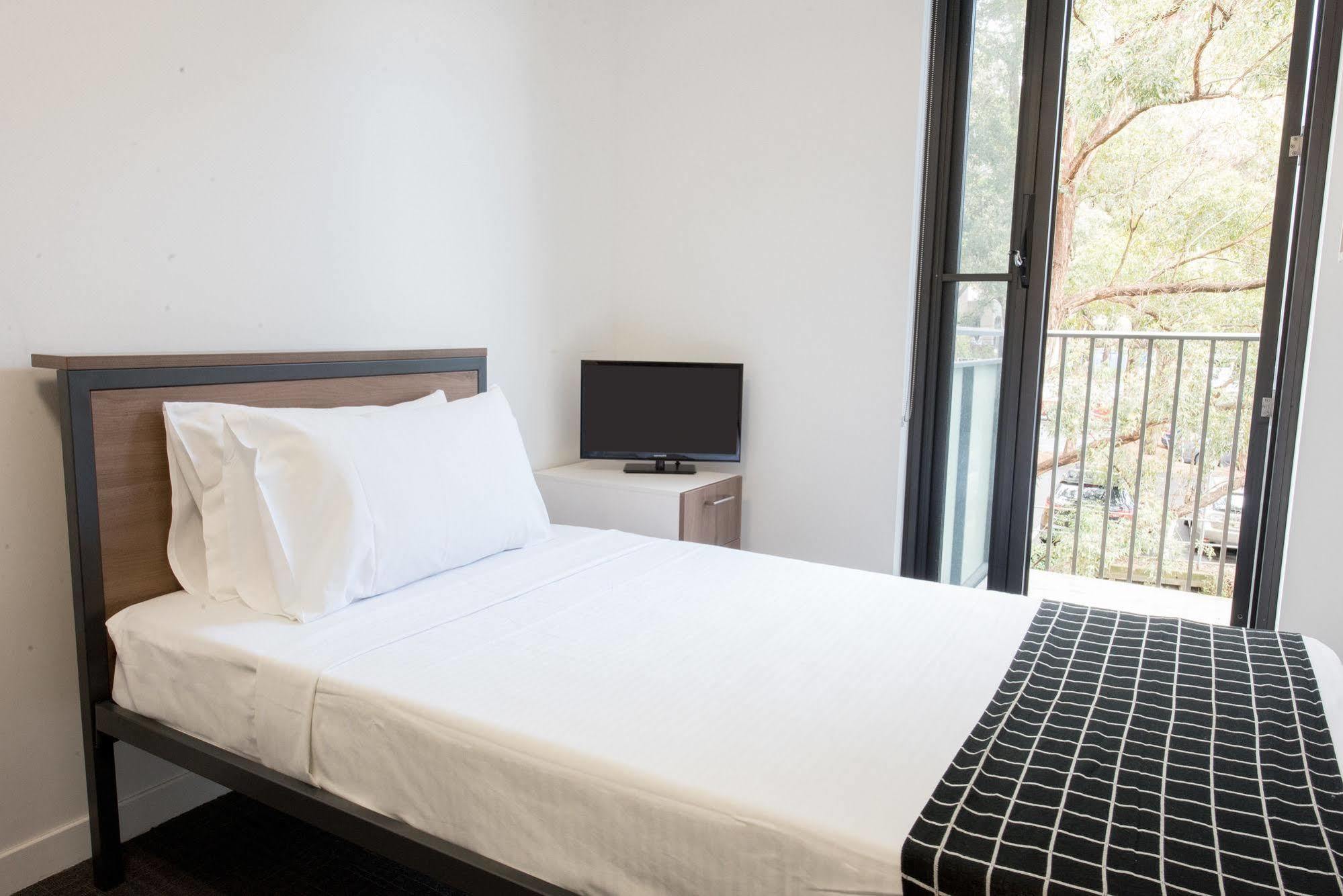 Racecourse Space Pop Up Randwick Extérieur photo