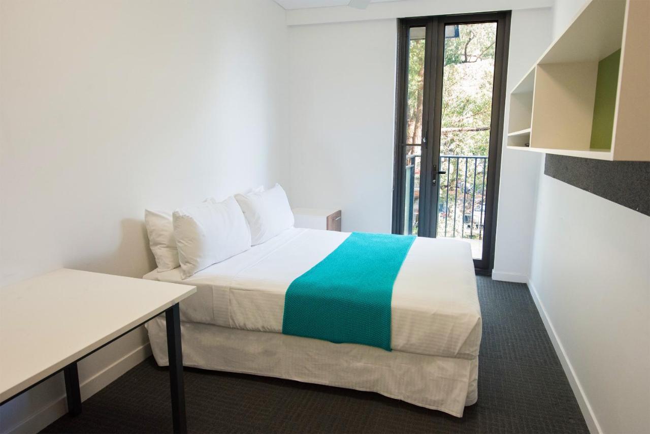 Racecourse Space Pop Up Randwick Extérieur photo